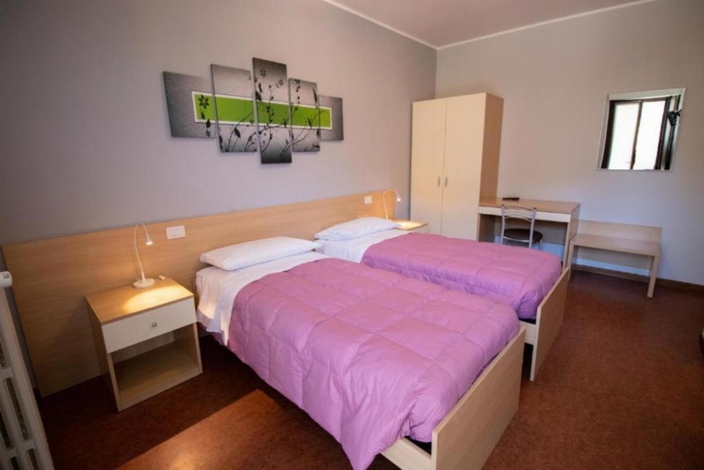 Room image 2